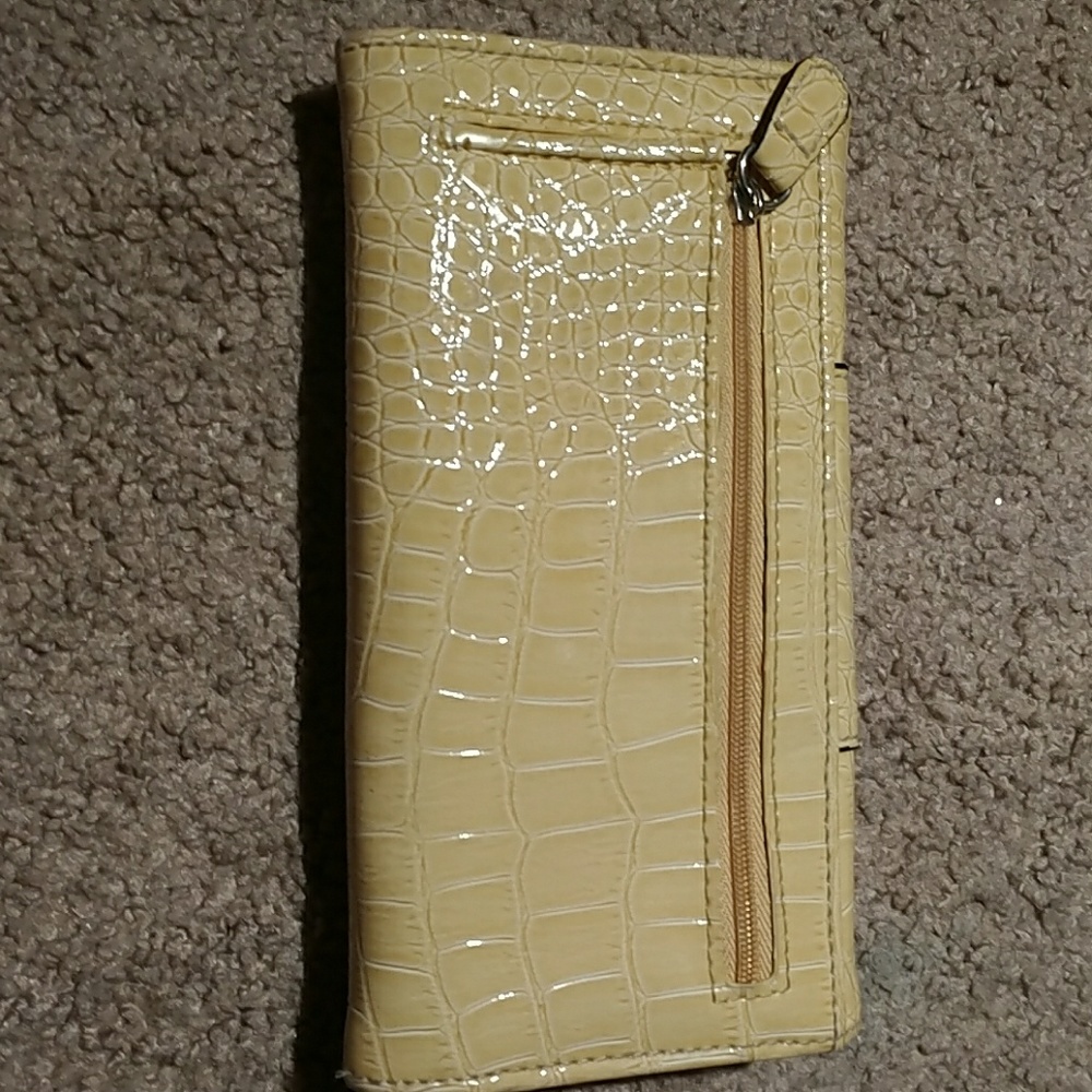 Wallet - Picture 2 of 4